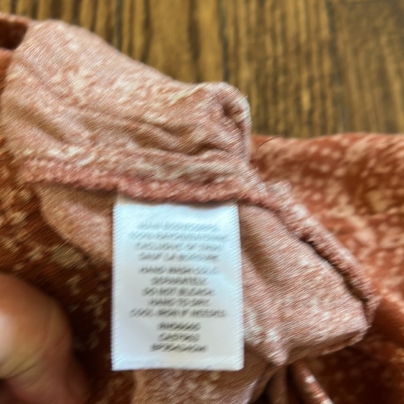 Sun & Shadow Pull On Shorts with Elasticized Waist - Picture 6 of 6